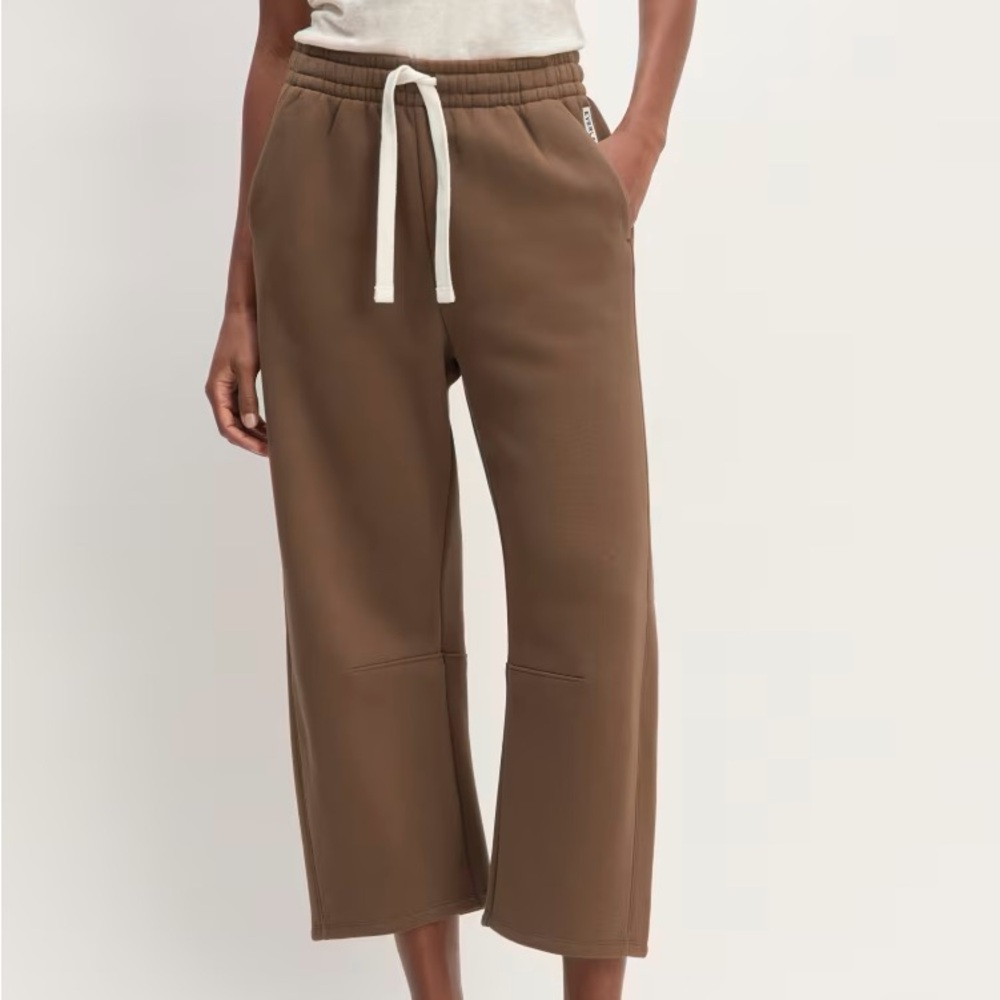 The ReTrack Barrel Sweatpants in Cocoa